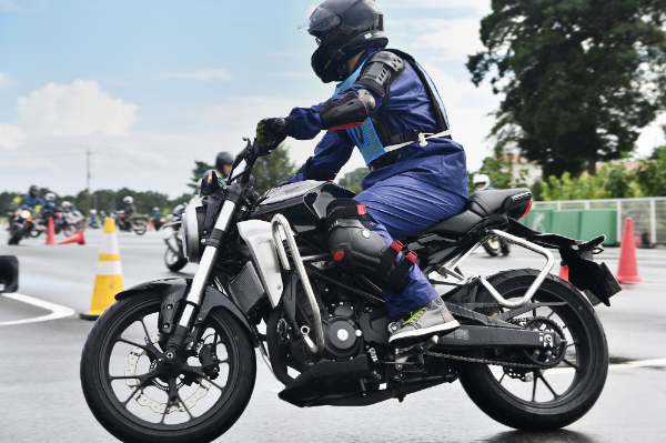 バイク教習の服装の基本